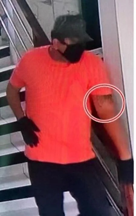 Tatuagem no braço teria identificado suspeito